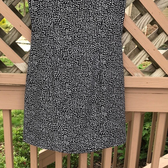 SMALL POLKA DOT DRESS 👗 - Picture 6 of 7